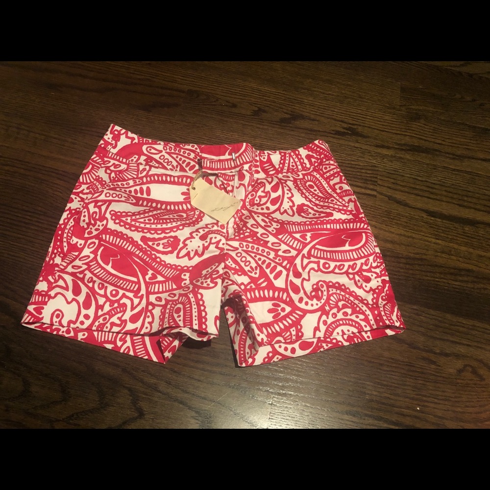 Kenji shorts size 4 NWT